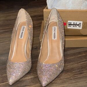 Steve Madden Daisie Crystal Silver Stiletto Heels Size 10